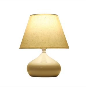Mini <span class=keywords><strong>Lampada</strong></span> <span class=keywords><strong>da</strong></span> <span class=keywords><strong>Tavolo</strong></span> <span class=keywords><strong>Nera</strong></span> con Paralume Stile Nordico per Comodino Camera <span class=keywords><strong>da</strong></span> Letto - Product Image 6