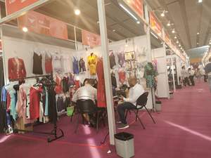 Nueva camisola de encaje calada, ropa interior siamesa Sexy para mujer con patrón de trasero de fuga transparente disponible - Product Image 4