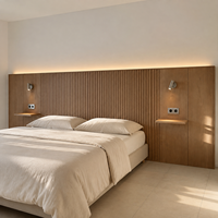 Système de panneaux muraux pour tête de lit en placage de noyer moderne et luxueux, avec éclairage LED, pour chambre d'hôtel