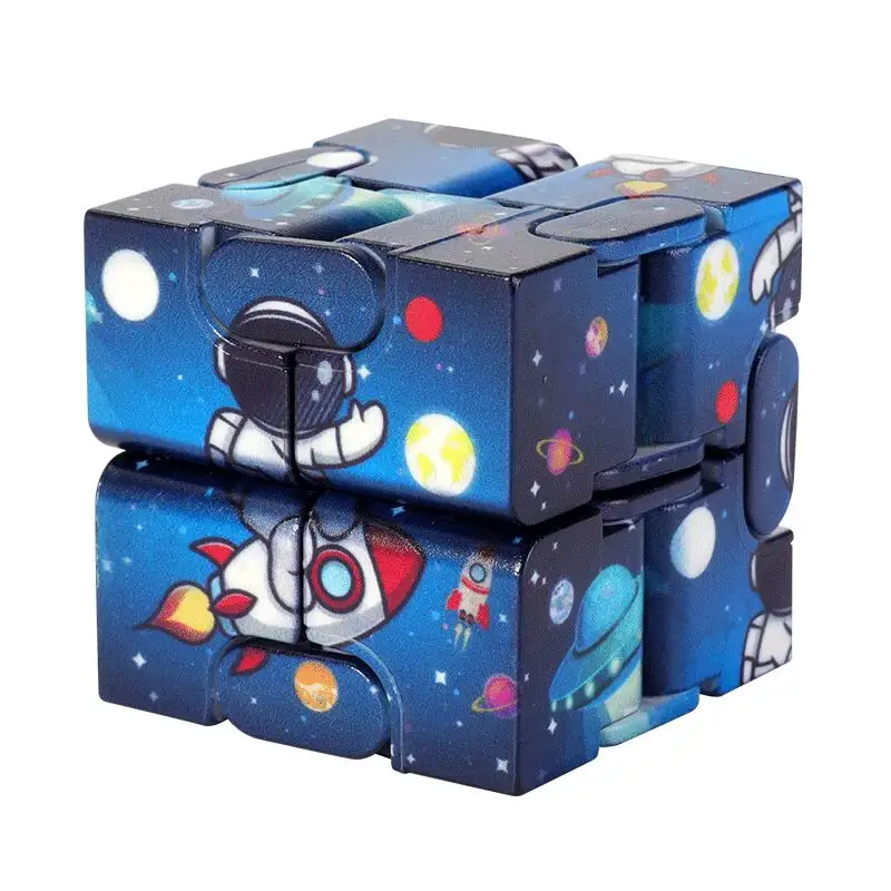 Art Cubes Fidget Christmas spaceman infinite new luminous star sky color magic cube giocattolo educativo per bambini