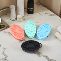 Brosse de douche ovale en loofah de style simple, éponge exfoliante douce en silicone pour le corps, brosses de bain exfoliantes en gros