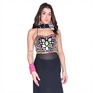 Nouvel ensemble élégant de créateur pour femme, idéal pour les soirées, avec haut en tissu brodé à miroirs et pantalon palazzo, accompagné d'un dupatta, extensible et réversible, pour toutes les saisons. - Product Image 1