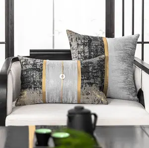 Light Luxury Style Decoration Metallic Pillow Cover High Precision Throw Pillow Cover Black And Gold Stitching Cushion Cover