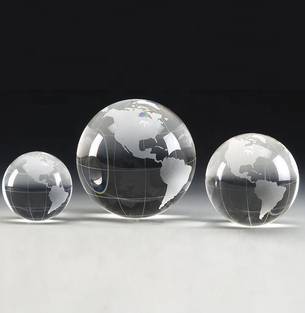 MH-BL064 Personalized Crystal Globe Ball with Engraving Map Decoration Crystal Glass Ball