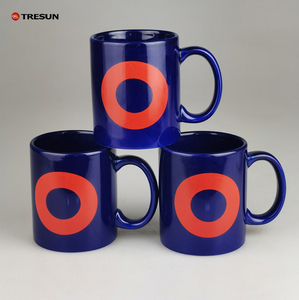 Tazas de Cerámica Coloridas Personalizadas al por Mayor en Azul Rey para el Regreso a Clases en Rosa, Azul, Verde, Rojo y Negro - Product Image 2