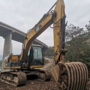 Excavadora 313D2GC Usada con Pocas Horas de Trabajo, Cucharón de 0.5m, 13 Toneladas de Peso Operativo, Motor, Caja de Cambios, PLC para Obras de Construcción - Product Image 2