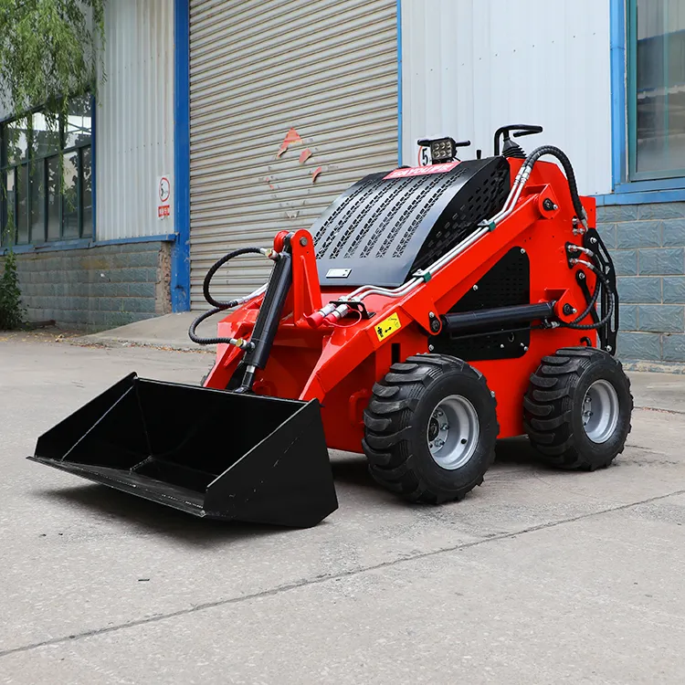 Gratis Verzending Goedkope Epa Motor 300Kg 500Kg 700Kg Industriële 4 In 1 Emmer Mini Skid Stuur Met Kubota Motor