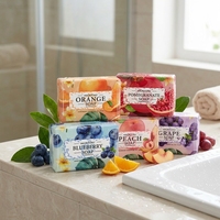 Ensemble cadeau de savon à l'huile essentielle fait main OEM ODM, savon moussant hydratant doux, parfum fruité pour enfants et famille