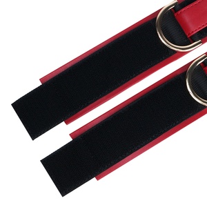 สายรัดข้อเท้าแบบปรับได้สีแดงดำ ดีไซน์ใหม่ สำหรับเกมส์ BDSM ของเล่นทางเพศสำหรับผู้ใหญ่ - Product Image 3