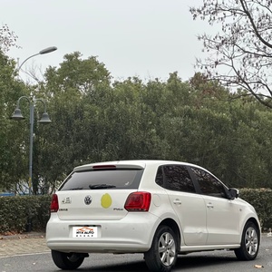 <span class=keywords><strong>Polo</strong></span> <span class=keywords><strong>2016</strong></span> 1.4L Automatica Usata Berlina Guida a Sinistra Basso Consumo di Carburante Basso Tasso di Guasti Esportazione in Sud Africa - Product Image 3