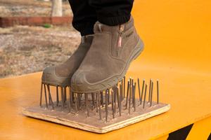 Botas de Trabajo de Seguridad para Nieve, Cálidas y Protectoras para Invierno, Directas de Fábrica, para Hombre, Sin Cordones, Anti-Aplastamiento/Pinchazos, Puntera de Hierro, Suela de PU - Product Image 5