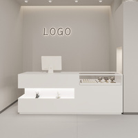 Bureaux de réception modernes en forme de I, bureau de réception de salon de beauté, bureau de réception avec vitrine pour magasin de vêtements