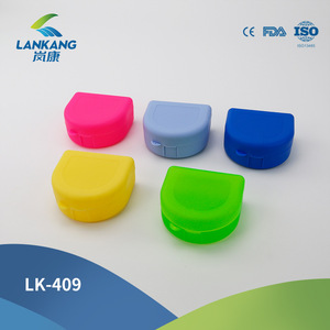 Estuche Portátil para Dentaduras Postizas LK-409, Estuche de Plástico para Guardar Prótesis Dentales, Tamaño Grande - Product Image 5
