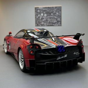 للبيع بالجملة ألعاب دييكاست باغاني هوايرا BC رياضية ديكورية بالصوت والضوء مجموعة من السبائك طراز سيارة - Product Image 2