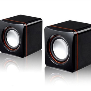Mini altavoz para portátiles y ordenadores de escritorio, altavoces portátiles alimentados por USB de 5W con protocolo Bluetooth 2,0 - Product Image 4
