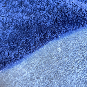 100% australien haute densité véritable <span class=keywords><strong>peau</strong></span> <span class=keywords><strong>d</strong></span>'<span class=keywords><strong>agneau</strong></span> peaux bouclées <span class=keywords><strong>peau</strong></span> de mouton pour vêtementspeau de mouton plaque de fourrure manteau pantoufle fourrure animale - Product Image 4