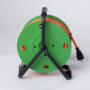 Enrouleur de câble <span class=keywords><strong>extérieur</strong></span> <span class=keywords><strong>50M</strong></span> à 4 prises, <span class=keywords><strong>étanche</strong></span> IP44, 3000W, pour usage domestique - Product Image 4