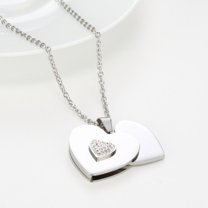 Collier en forme de cœur <span class=keywords><strong>pour</strong></span> meilleures amies, collier d'<span class=keywords><strong>amour</strong></span> <span class=keywords><strong>pour</strong></span> couple, acier inoxydable, pendentif DIY, logo gravé au laser, nom, cadeau <span class=keywords><strong>pour</strong></span> la Saint-Valentin - Product Image 6