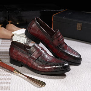 รองเท้าลำลองหนังผู้ชายแบบสั่งทำที่หรูหราพร้อมดีไซน์กันลื่นที่พื้นรองเท้านุ่มระบายอากาศและน้ำหนักเบา - Product Image 2