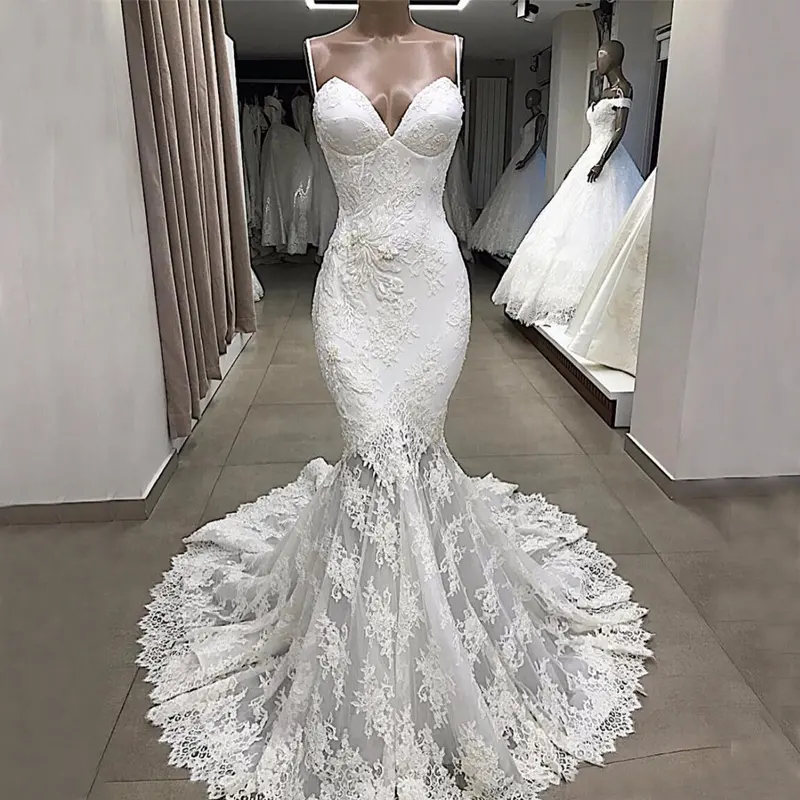 Spaghetti Straps Sleeveless Vintage Lace Luxury Elegant Bride Beaded Mermaid Fishtail Wedding Dress