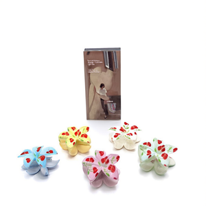 Fermaglio per capelli a forma di fiore di frangipani ciliegio da 8 cm, accessorio per capelli da donna - Product Image 1