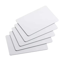 Cartes vierges intelligentes RFID étanches NFC personnalisables Produits de contrôle d'accès en matériau PVC pour les promotions publicitaires et les cadeaux