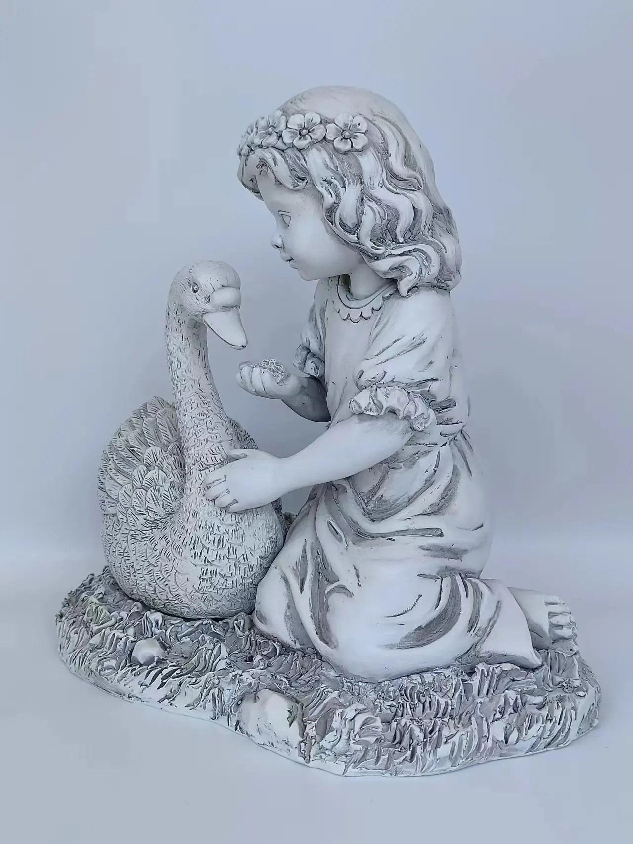 Vente chaude Premium Western Girls Swan Statue Art Ornements Résine Décoration Statue Extérieure