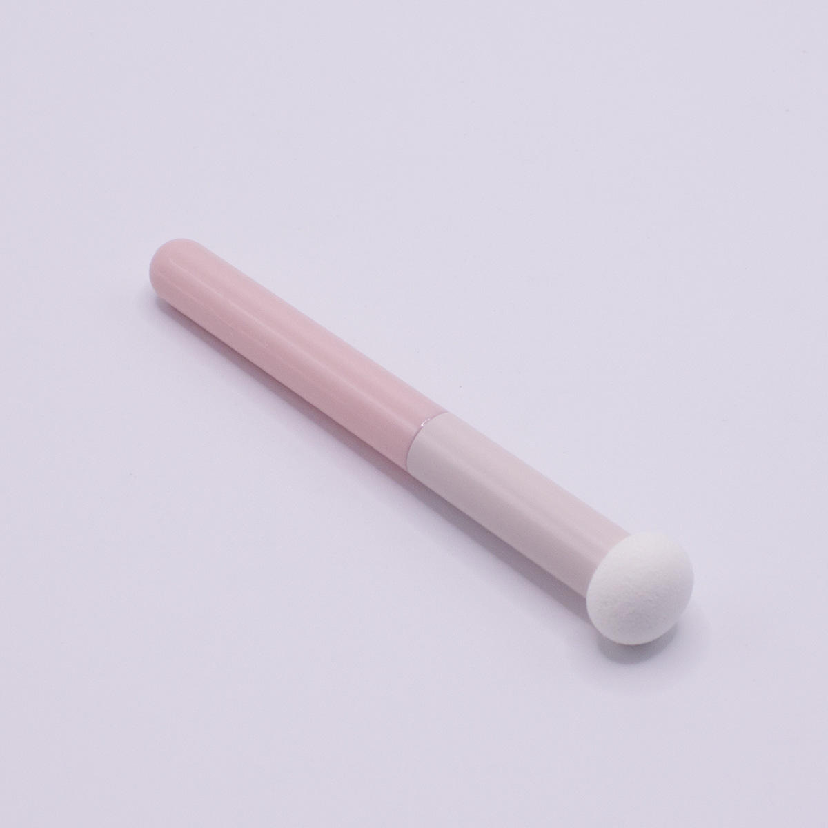 แปรงคอนซีลเลอร์ฟองน้ำสีชมพู