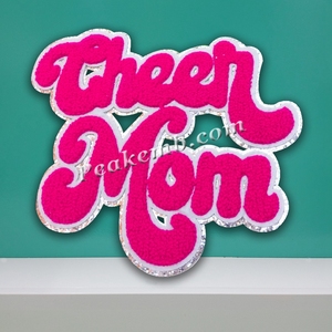 Parche bordado de chenilla hecho a mano Cheer Mom Iron-On con diseño de adorno de purpurina y decoración de cuentas en tela de lona - Product Image 2