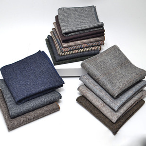 <span class=keywords><strong>Bandana</strong></span> Jacquard en Tissu Rayé <span class=keywords><strong>Noir</strong></span> de Luxe, Foulard à Carreaux en Laine Tendance, Accessoire Masculin, Cadeau Souvenir, Faible MOQ - Product Image 1