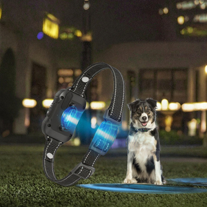 <span class=keywords><strong>Collar</strong></span> de entrenamiento antiladridos recargable inteligente para perros Dispositivo DE CONTROL DE ladridos de plástico - Product Image 3
