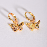 Pendientes Huggie Apilables de Mayoreo con Diseño de Búho, Mariposa y Estrella, Chapados en Oro, Impermeables, con Circonitas Multicolor, Joyería Diaria para Mujer