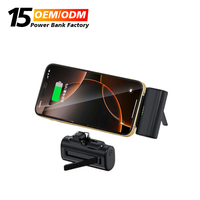 Ensemble de batterie externe 3-en-1 avec logo personnalisé, mini prise de charge rapide 5000 mAh, support de téléphone à affichage numérique et câble intégré double tête