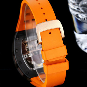 Montre homme populaire à mouvement automatique, boîtier en fibre de carbone noire, bracelet en caoutchouc, style affaires, mécanique, best-seller, vente chaude - Product Image 6