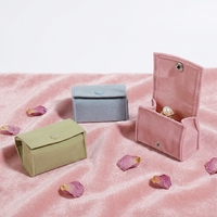 Pochette à rabat en velours mini de haute qualité avec fermeture à bouton, sac de rangement carré coloré pour bijoux de voyage, boîte de rangement portable pour cadeau
