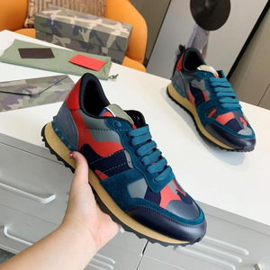 Nuevos zapatos casuales de alta calidad y cómodos para hombres y mujeres. Zapatillas para correr de cuero genuino, antideslizantes y modernas. - Product Image 4
