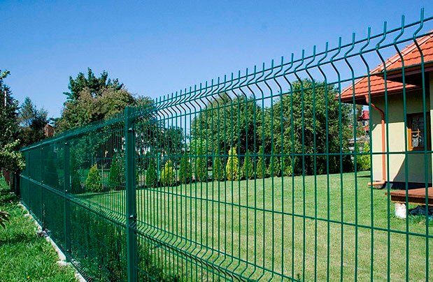 V Bend Mesh Panel 1030mm Curved Metal Fence Ral6005