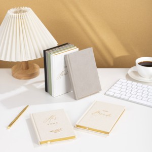 Sang Trọng Ép Da Vàng Đóng Dấu Album Ảnh Tang Lễ Khách Gỗ Hát Trong Cuốn Sách Với Bút Linen Lời thề Sách Cho Đám Cưới - Product Image 2