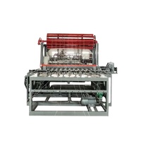 Machine de clôture de bétail entièrement automatique/machine de fabrication de clôture de ferme de bétail de prairie Machine de clôture de joint de charnière