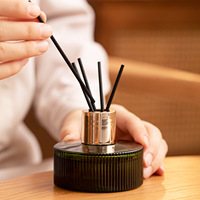 Diffuseur de parfum pour voiture LogoCar, sans flamme, en verre cylindrique, avec bâtonnets en rotin, aromathérapie, élimination des odeurs, parfum longue durée