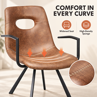 Chaises de salle à manger modernes de haute qualité en similicuir marron de style nordique avec accoudoirs métalliques pour hôtels et villas – Offre Spéciale