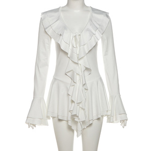 เดรสคอวีแฟชั่นของผู้หญิงทรงพอดีตัวพร้อมสายคาดเอวแต่งระบายและแขนบาน - Product Image 5