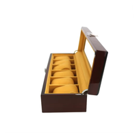 Boîte à montre en bois carrée en bois de palissandre brun avec logo personnalisé avec serrure Écologique pour hommes