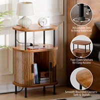 Table de chevet haute avec 2 prises CA et USB Type-C, trou de rangement dissimulé pour câbles, pour chambre et salon
