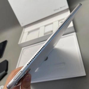 Nuovo <span class=keywords><strong>MatePad</strong></span> <span class=keywords><strong>Pro</strong></span> 13.2'' OLED 2.8K 144HZ 94% Rapporto Schermo-Corpo Harmony OS 4 WIFI Tablet PC Ultra Sottile per Business 2025 - Product Image 3