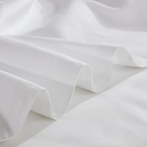 Ensemble <span class=keywords><strong>de</strong></span> housse <span class=keywords><strong>de</strong></span> couette en coton <span class=keywords><strong>de</strong></span> qualité hôtelière personnalisé literie <span class=keywords><strong>sans</strong></span> fer avec motif imprimé et taie d'oreiller - Product Image 6