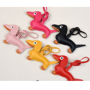 Charm per Borsa a Forma di Bassotto in Pelle PU, Charm Mini Cane Carino per Chiavi, Regalo Animale Durevole - Product Image 3