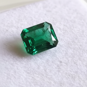 Émeraude naturelle Zambie origine Émeraude coupe AAA qualité AAA lustre et belle couleur coupe et polissage parfaits parfaits pour les bijoux - Product Image 1