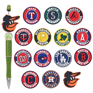 Novedad 2026: Cuentas y dijes de PVC para la parte superior del bolígrafo, dijes de silicona de 30 mm con diseño de equipos de la Liga Americana de <span class=keywords><strong>B</strong></span>éisbol (LBA) para bolígrafos. - Product Image 1
