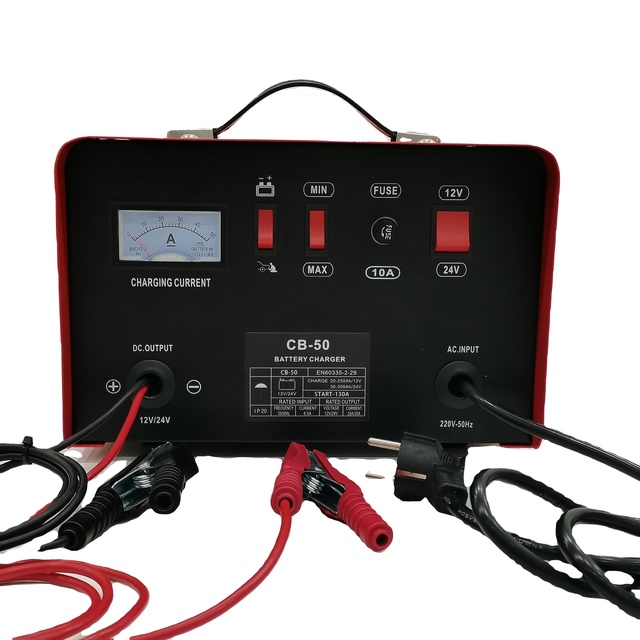 YIJIU Professional Single Phase Car Battery Charger Model 100 Mini Size 12v-24v Input 220V 45A QC4.0 Power Supply Overcurrent